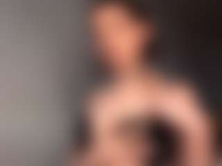 Live cam show with MeridethErmogemous - Raven Hair on Hubzter Live
