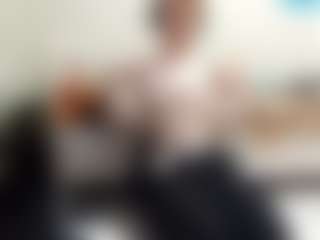 Live cam show with Jenny - Petite on CamwithHer