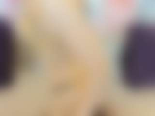 Serennaax's Live Sex Cam Show
