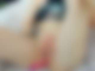 Live cam show with Serennaax - White Teen (18+) on luckytryst.com | united states