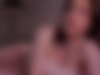 Live cam show with TatyanaRoney - Gagging on Camsoda