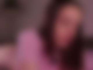 Live cam show with TatyanaRoney - Body Massage on eurowanks.com