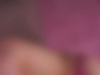 Live cam show with TatyanaRoney - Brown Hair on Stripli.com