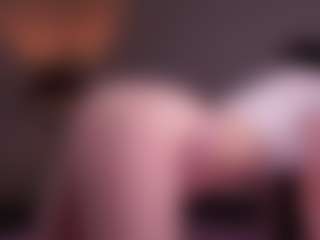 Live cam show with TatyanaRoney - Gagging on StripNow