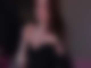 Live cam show with TatyanaRoney - Camel Toe on studioflirtlive.com