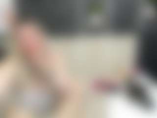 Live cam show with VictoriaNotti - Blonde Hair Middle Aged on liverealitysex.com