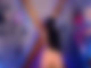 Live cam show with anislavebdsm - Strip on Camsoda