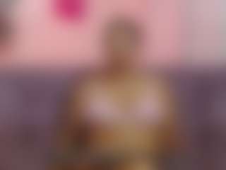 Emmi-cam's Live Sex Cam Show