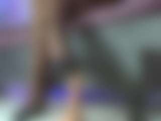 Emmi-cam's Live Sex Cam Show