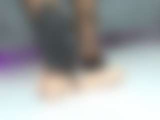 Live cam show with Emmi-cam - Facial on slutload