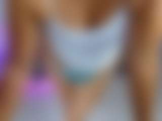 Live cam show with Emmi-cam - Facial on slutload