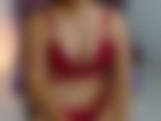 Live cam show with Emmi-cam - Facial on SpankPalCams