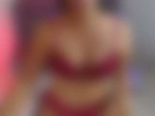 Live cam show with Emmi-cam - Facial on Camsoda