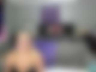 GraniteAura's Live Sex Cam Show