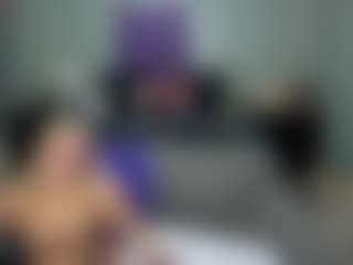 GraniteAura's Live Sex Cam Show