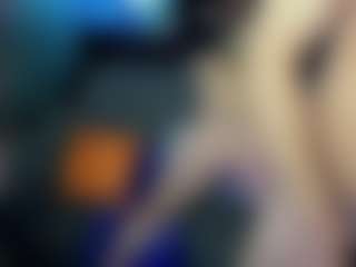 Live cam show with GraniteAura - HD on LiveSexCams6