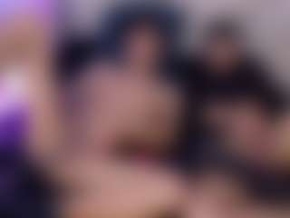 Jen and Dko's Live Sex Cam Show