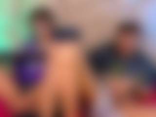 Live cam show with Jen and Dko - Colombia on Camsoda