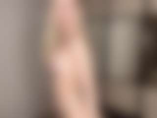 Live cam show with Ariel - Pornstar Big Tits on Fling VIP Chat