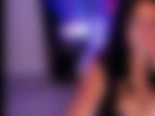 Live cam show with Naireth - Hairy Pussy on sexylive.show