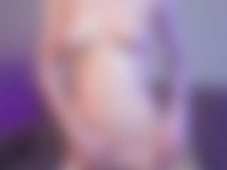 Live cam show with CharlesBumbaca - Gray Eyes on SpunkLive