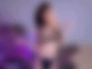 Live cam show with CharlesBumbaca - Gray Eyes on StripNow