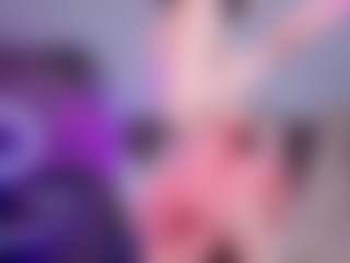 Live cam show with CharlesBumbaca - Gray Eyes on Gym Cam Girls