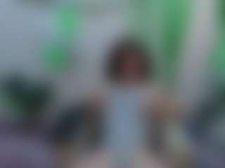 Live cam show with Datsi-Benson - Solo on Hubzter Live