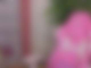 Live cam show with Datsi-Benson - Blue Eyes on mypornchat.com