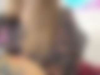 Live cam show with Datsi-Benson - Normal on Chatstar