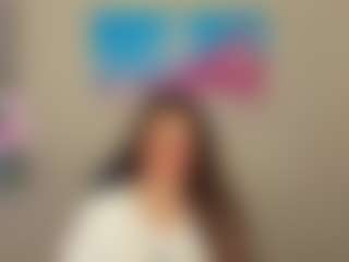 Live cam show with Datsi-Benson - Teasing on Milfs Live