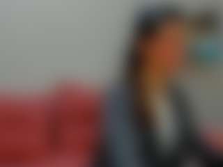 Live cam show with Datsi-Benson - Privateshow on livesexfox.com