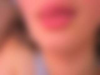 Live cam show with Datsi-Benson - Small Tits Mature on liverealitysex.com