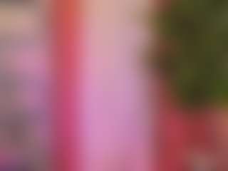 Live cam show with Datsi-Benson - Blue Eyes on Camsoda