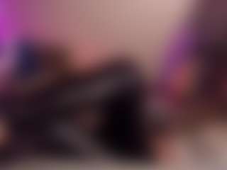 Datsi-Benson's Live Sex Cam Show