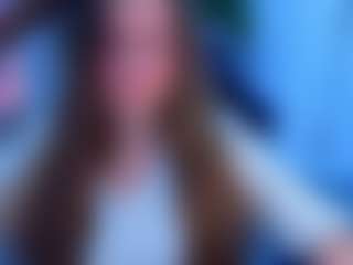 Live cam show with Datsi-Benson - Nipple Play on Milf Play
