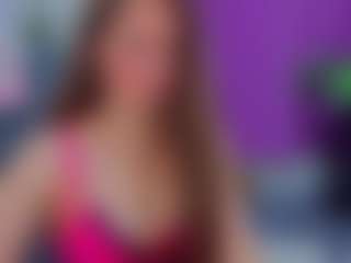 Live cam show with Datsi-Benson - Green Eyes on Camsoda