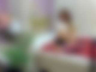 Live cam show with Datsi-Benson - Stockings on Camiplay Live