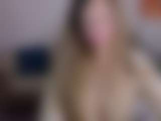 Live cam show with Datsi-Benson - Camel Toe on Camming Site