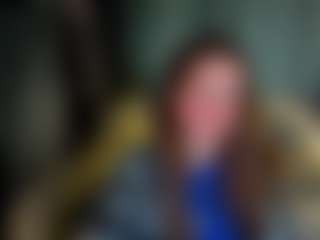 Live cam show with Datsi-Benson - Blue Eyes on EXY