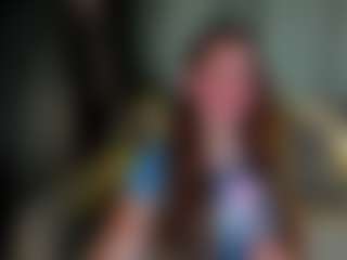 Live cam show with Datsi-Benson - Camel Toe on CamSextacy
