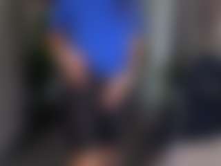Datsi-Benson's Live Sex Cam Show