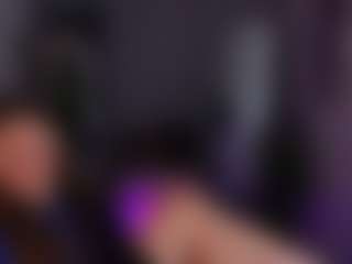 Datsi-Benson's Live Sex Cam Show