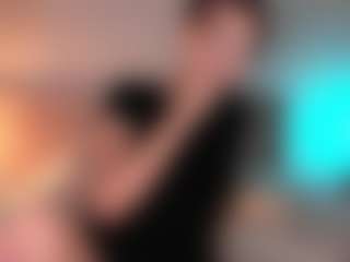 Live cam show with Polly - Blue Eyes on slutload