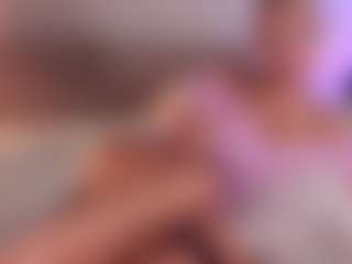 Live cam show with Polly - Blue Eyes on Streamer API