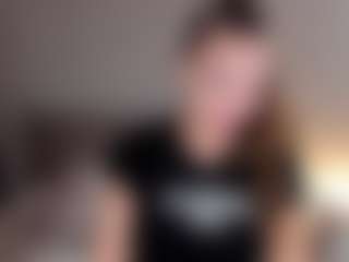 Live cam show with Polly - Mature Young Adult on Dare Cams