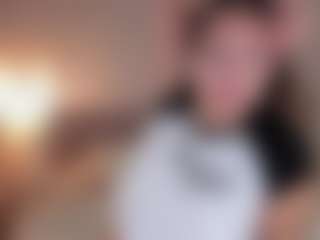 Live cam show with Polly - Blonde Hair on xDating