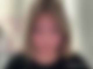 Live cam show with UlrikeLagrange - Oil on Camsoda