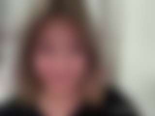 Live cam show with UlrikeLagrange - Trimmed Asian on Milf Play