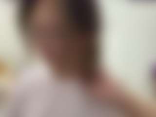 Live cam show with UlrikeLagrange - Brown Eyes Asian on Camsoda